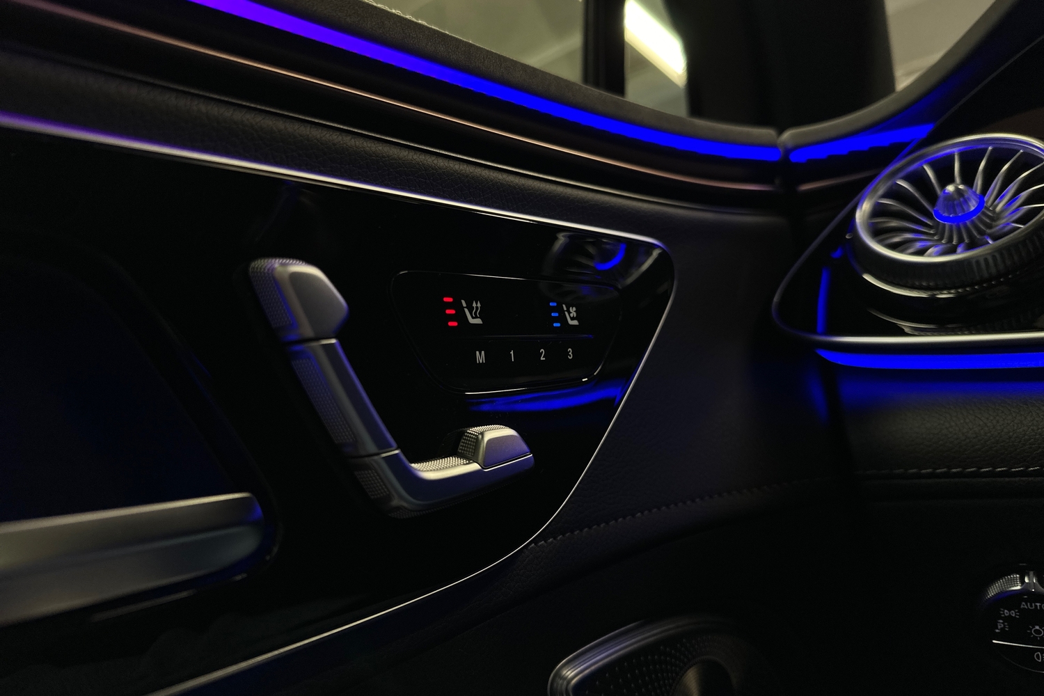 Mercedes-Benz EQE vaihtoauto
