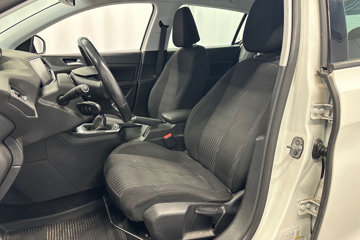 Peugeot 308 vaihtoauto