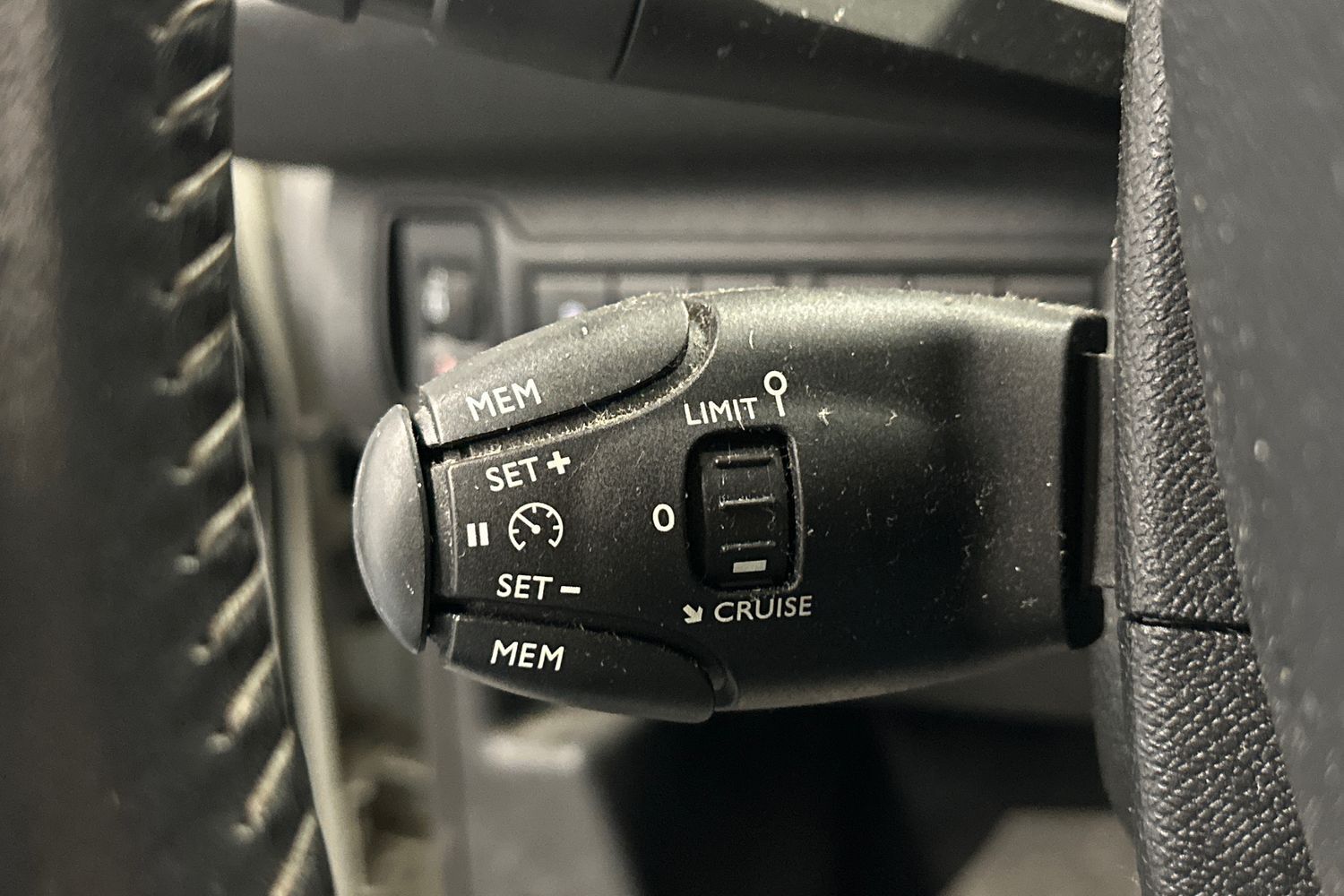 Peugeot 308 vaihtoauto