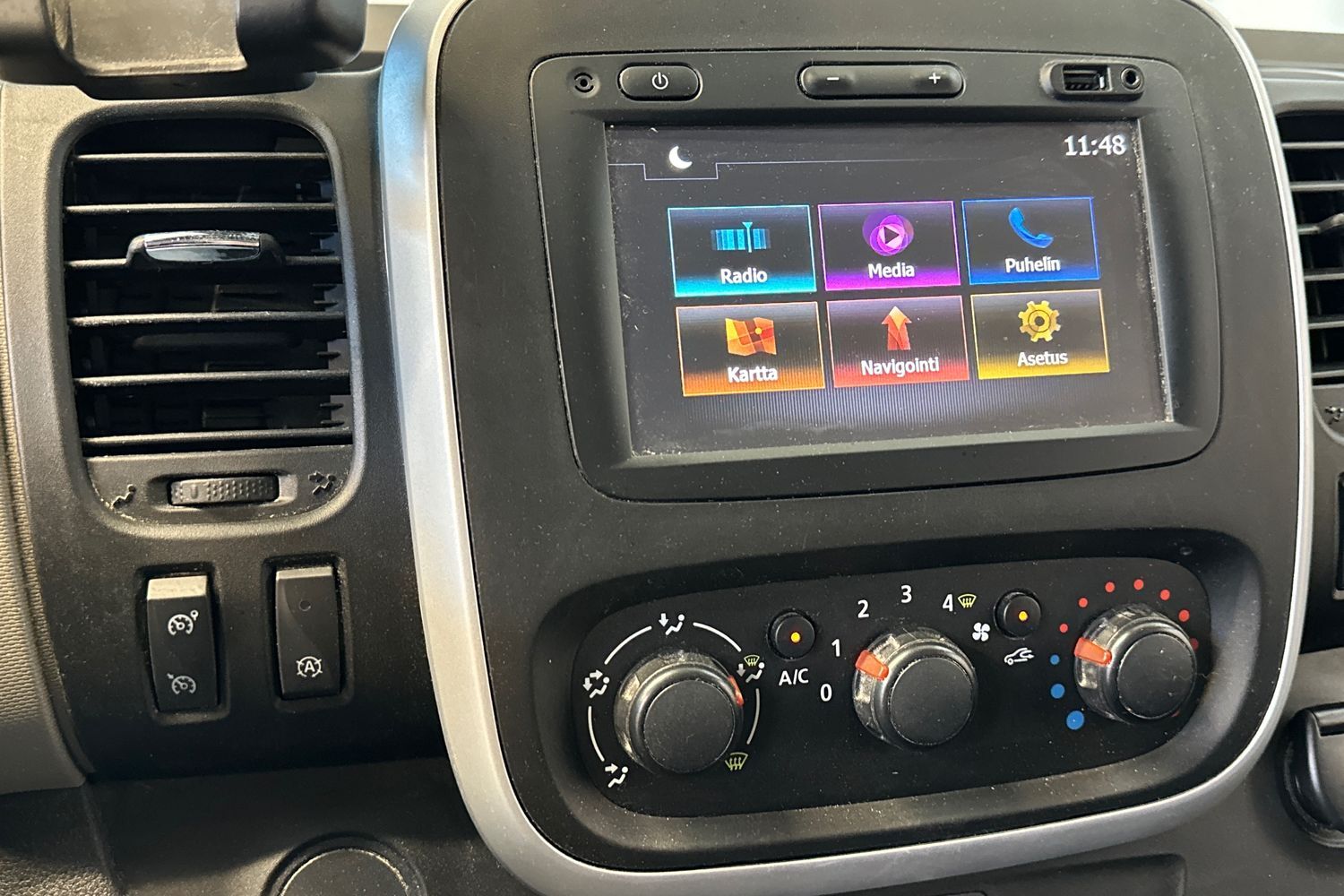 Renault Trafic vaihtoauto