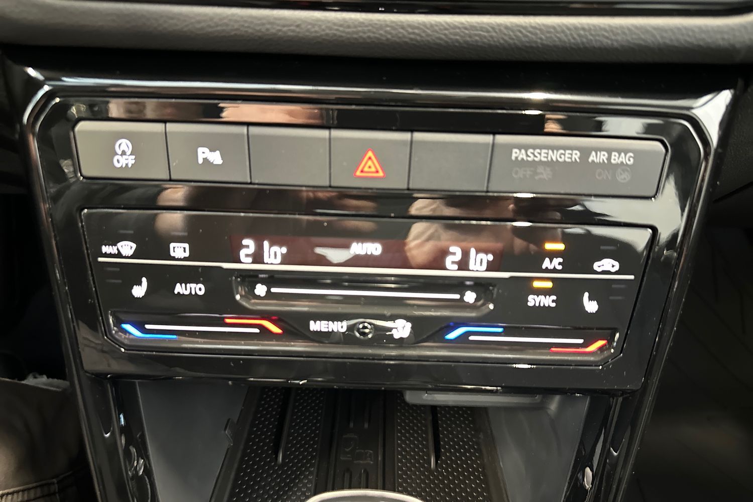 Volkswagen T-Cross vaihtoauto