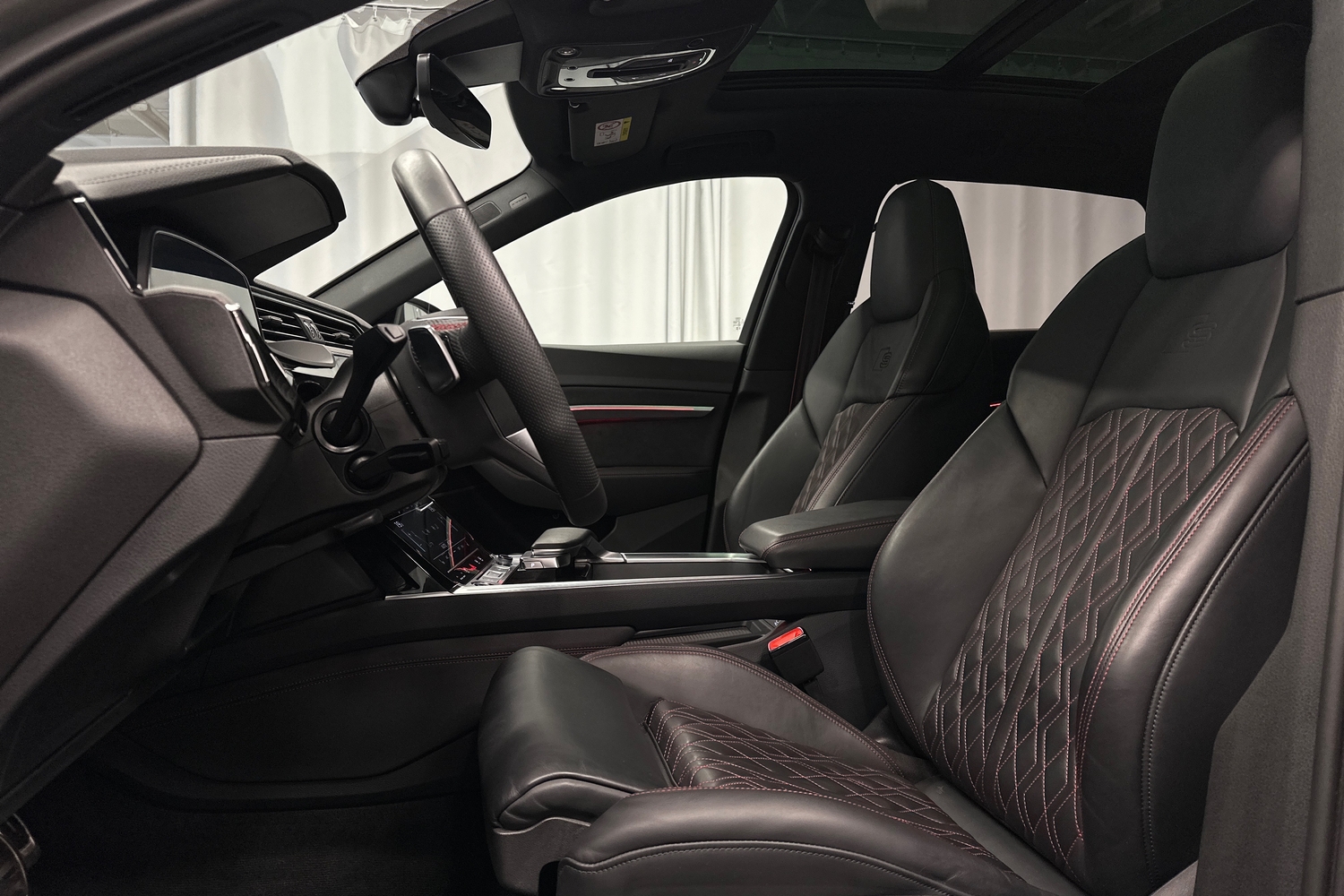 Audi Q8 e-tron vaihtoauto