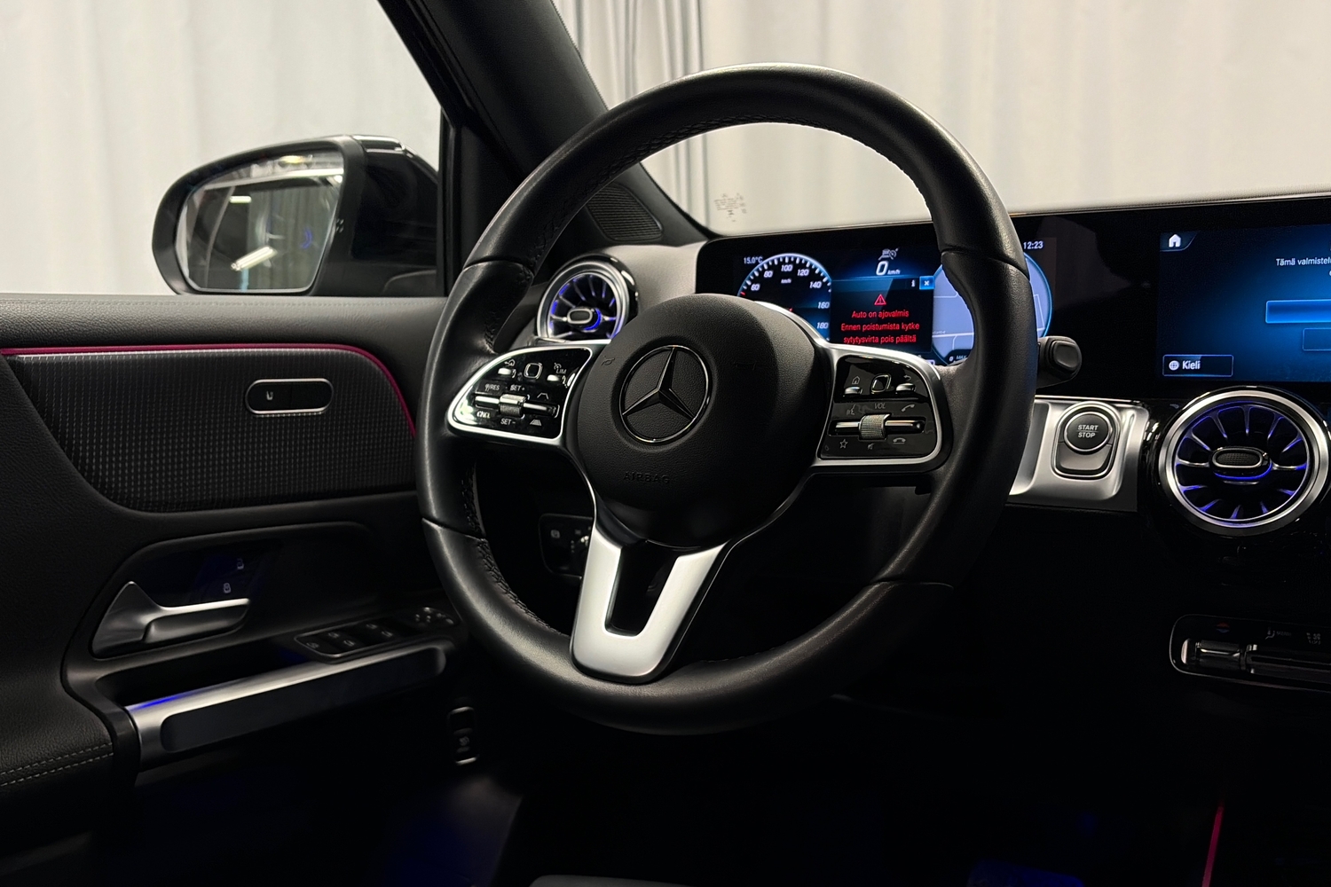 Mercedes-Benz EQB vaihtoauto