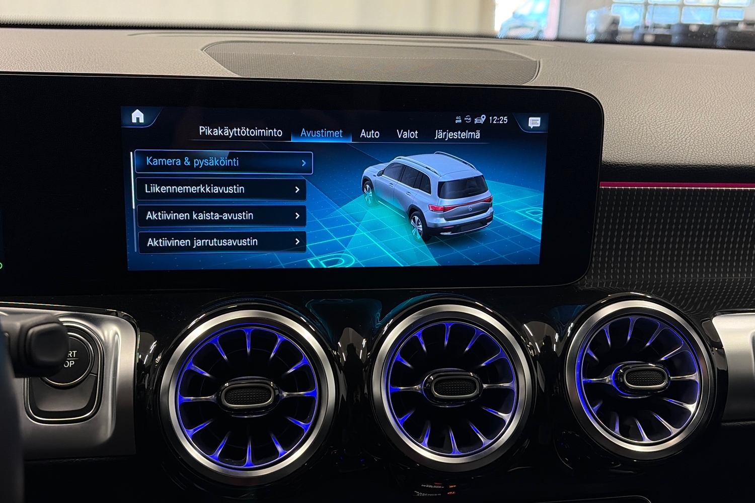 Mercedes-Benz EQB vaihtoauto
