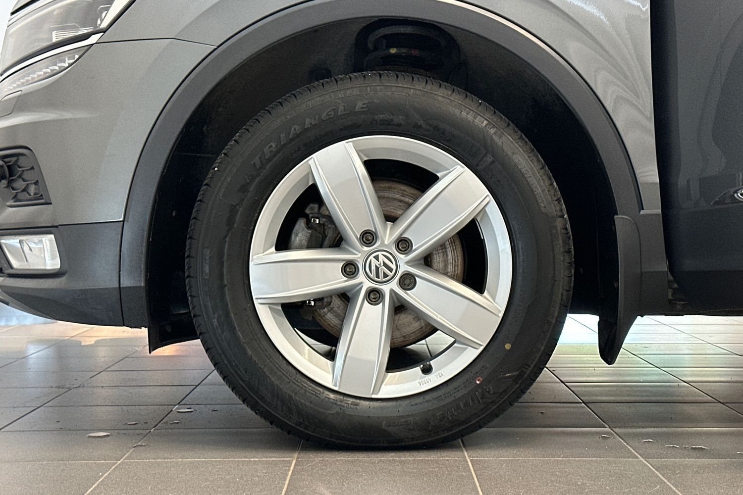 Volkswagen Tiguan vaihtoauto