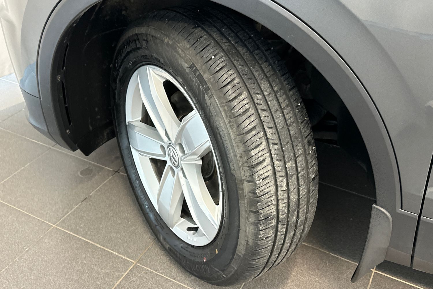 Volkswagen Tiguan vaihtoauto
