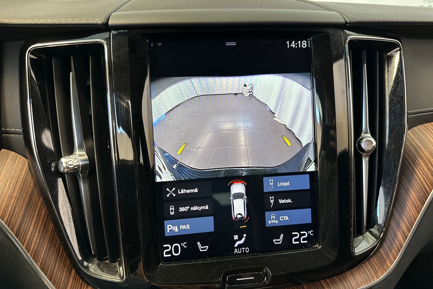 Volvo XC60 vaihtoauto