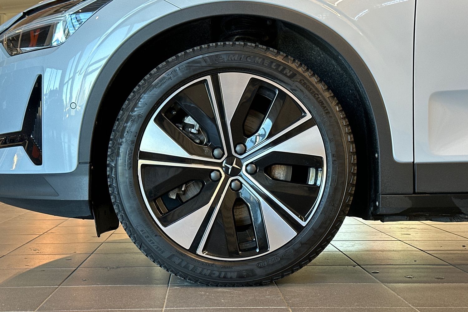 Polestar 2 vaihtoauto