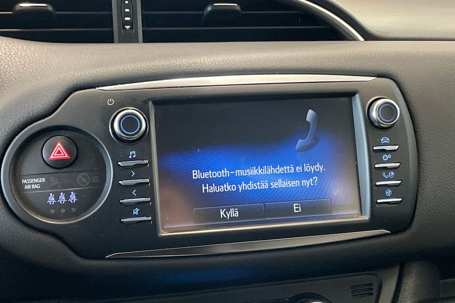 Toyota Yaris vaihtoauto