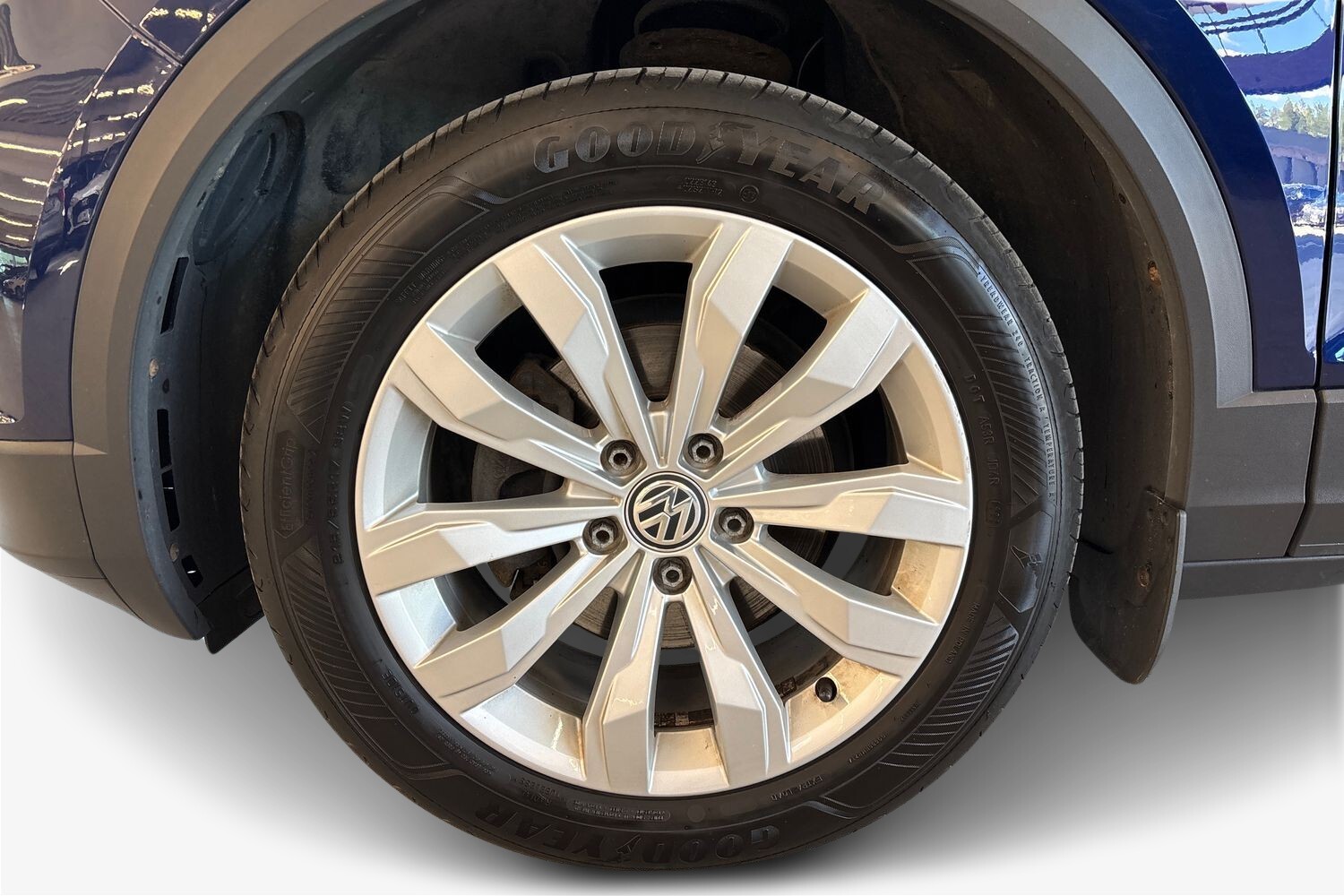 Volkswagen T-Roc vaihtoauto