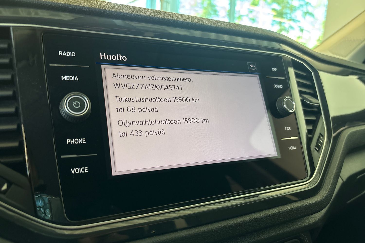 Volkswagen T-Roc vaihtoauto