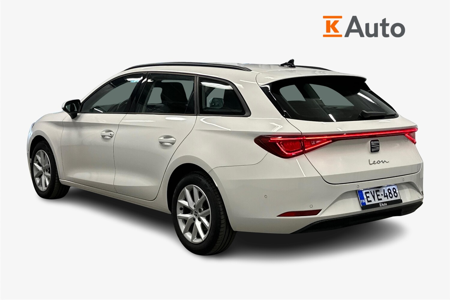 SEAT Leon Sportstourer vaihtoauto