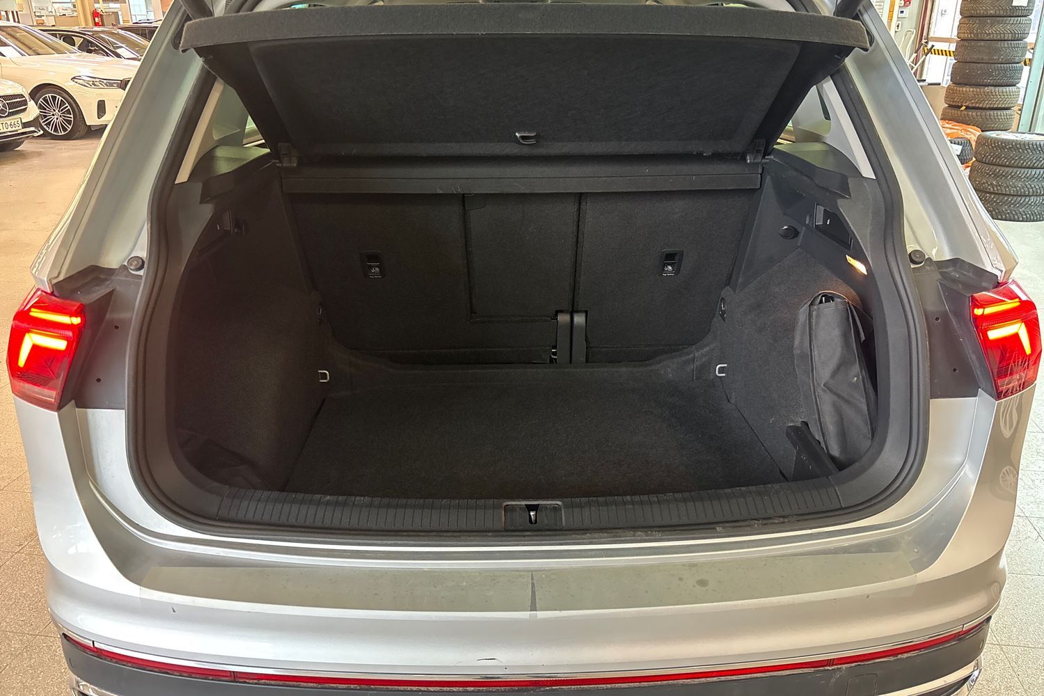 Volkswagen Tiguan vaihtoauto