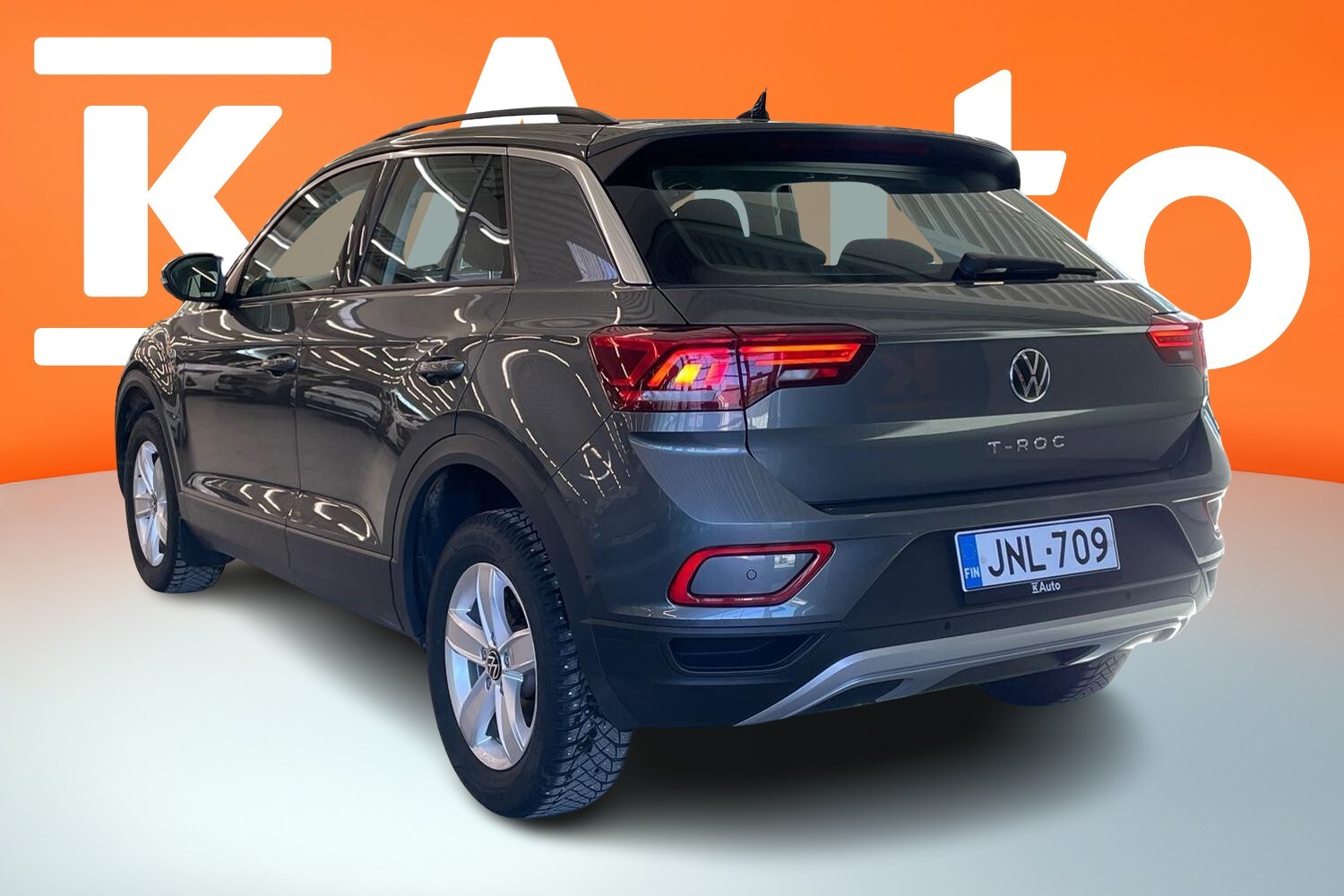 Volkswagen T-Roc vaihtoauto