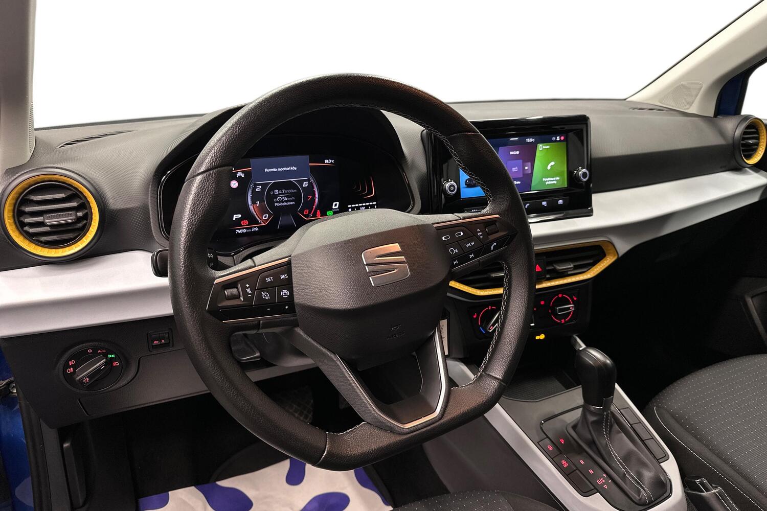 SEAT Arona vaihtoauto