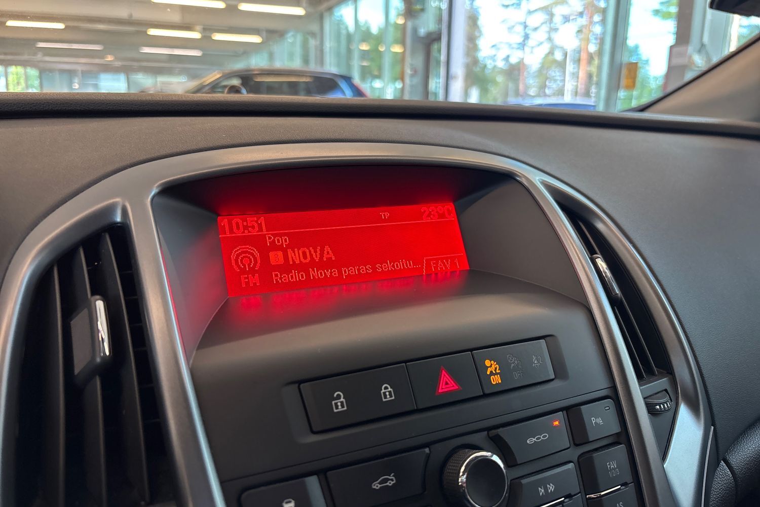 Opel Astra vaihtoauto