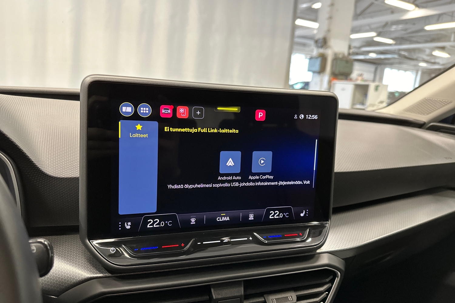 SEAT Leon Sportstourer vaihtoauto