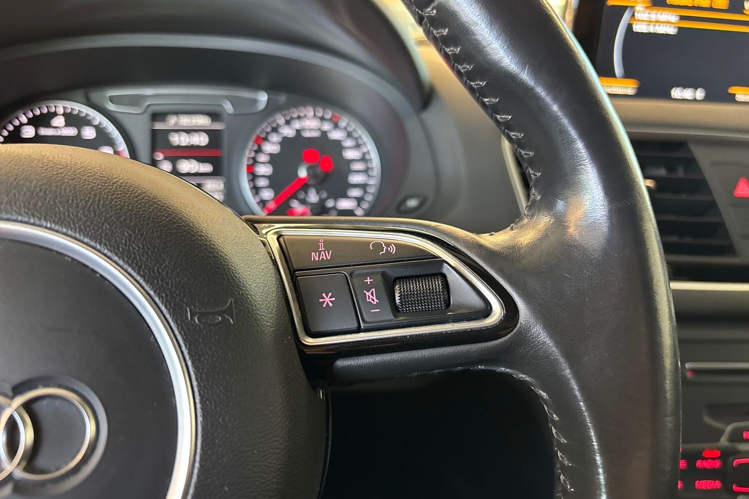 Audi Q3 vaihtoauto