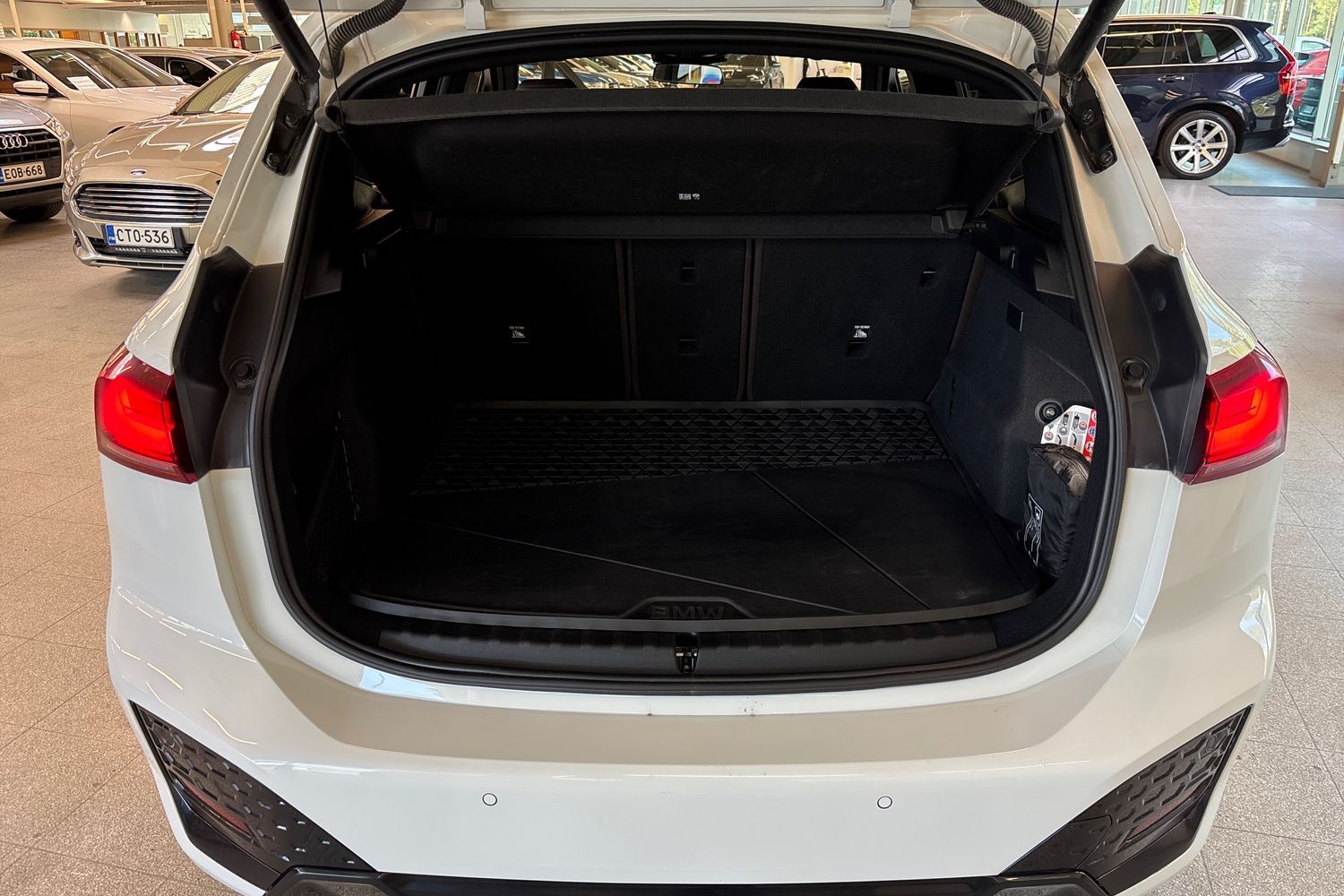BMW 230 vaihtoauto