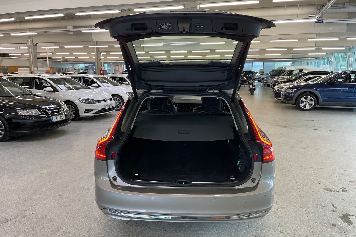 Volvo V90 vaihtoauto