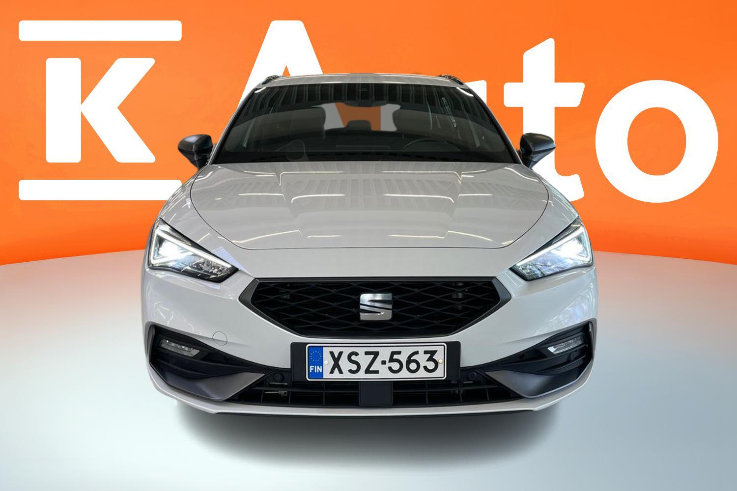SEAT Leon Sportstourer vaihtoauto