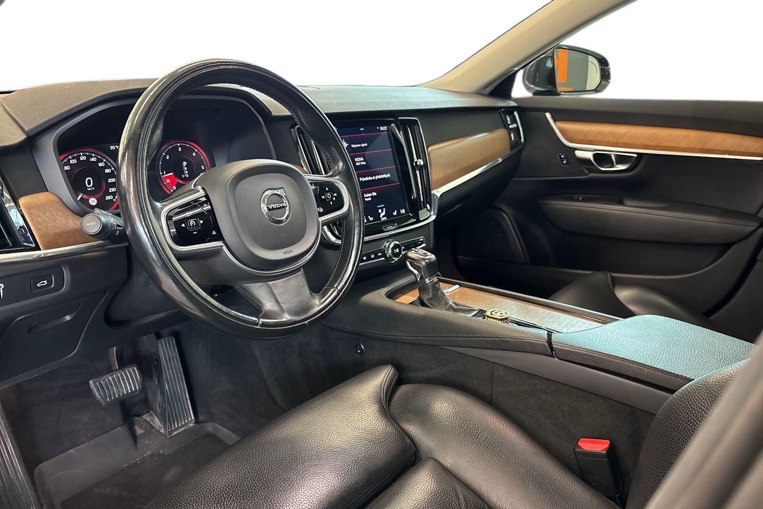 Volvo S90 vaihtoauto
