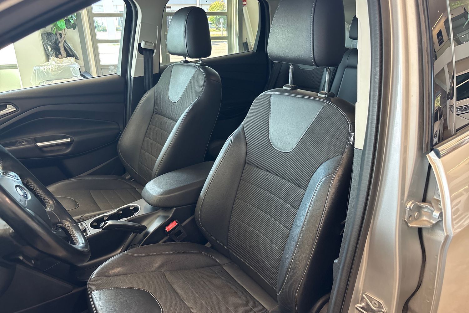 Ford Kuga vaihtoauto