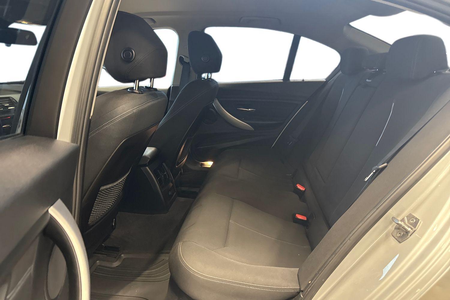 BMW 318 vaihtoauto