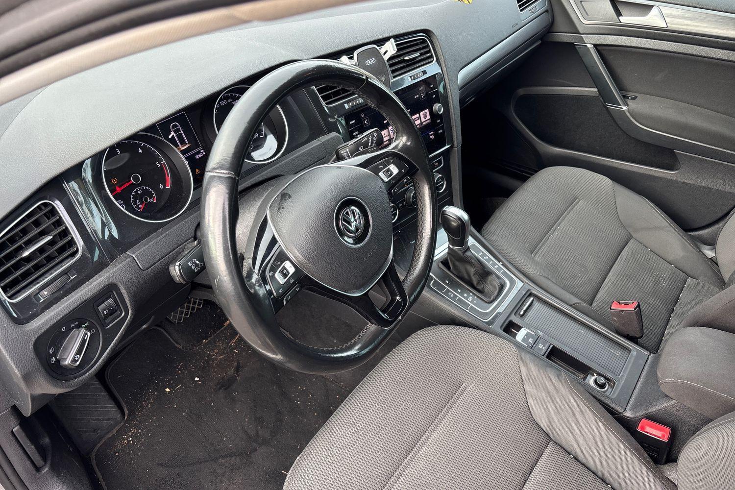 Volkswagen Golf vaihtoauto