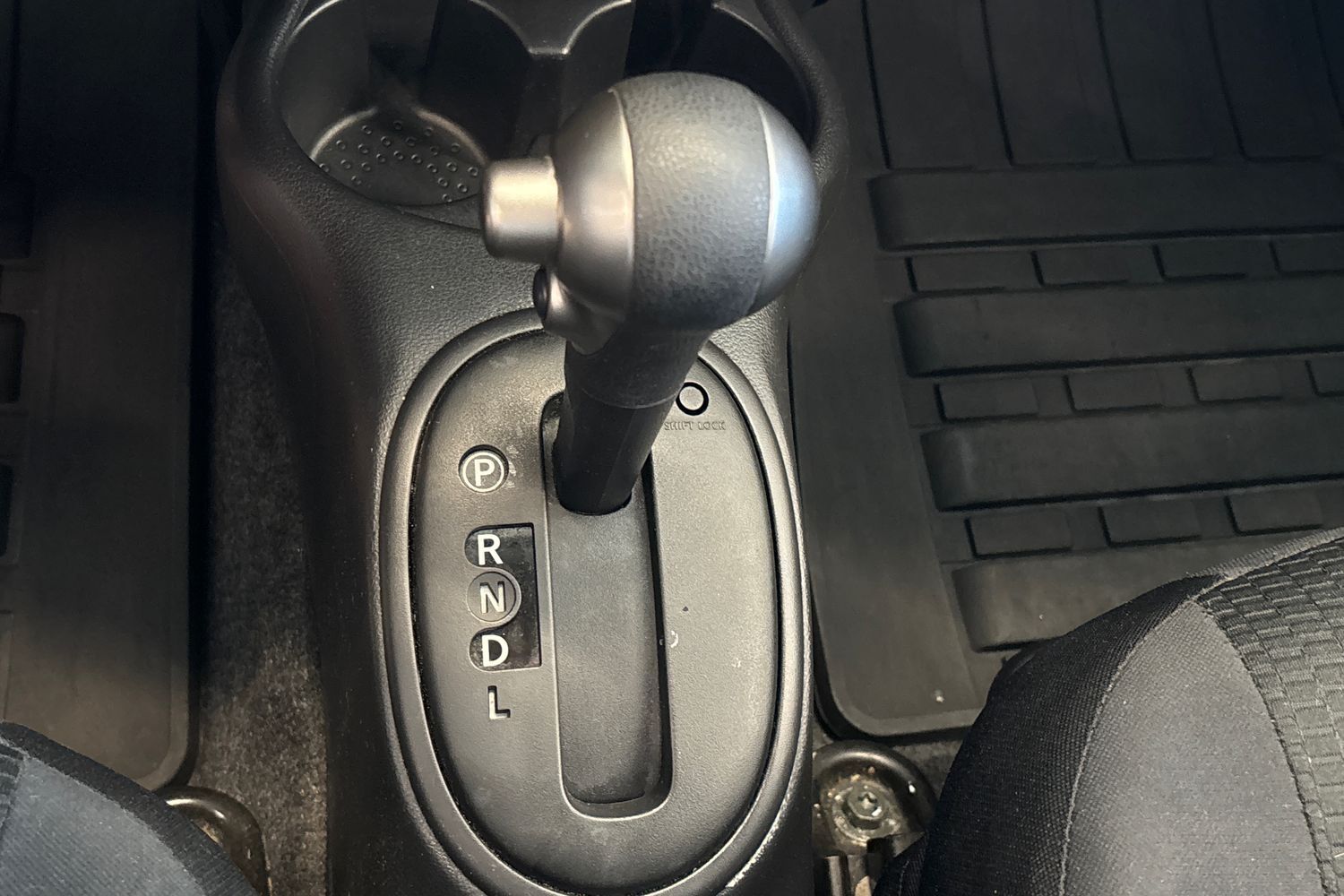 Nissan Micra vaihtoauto