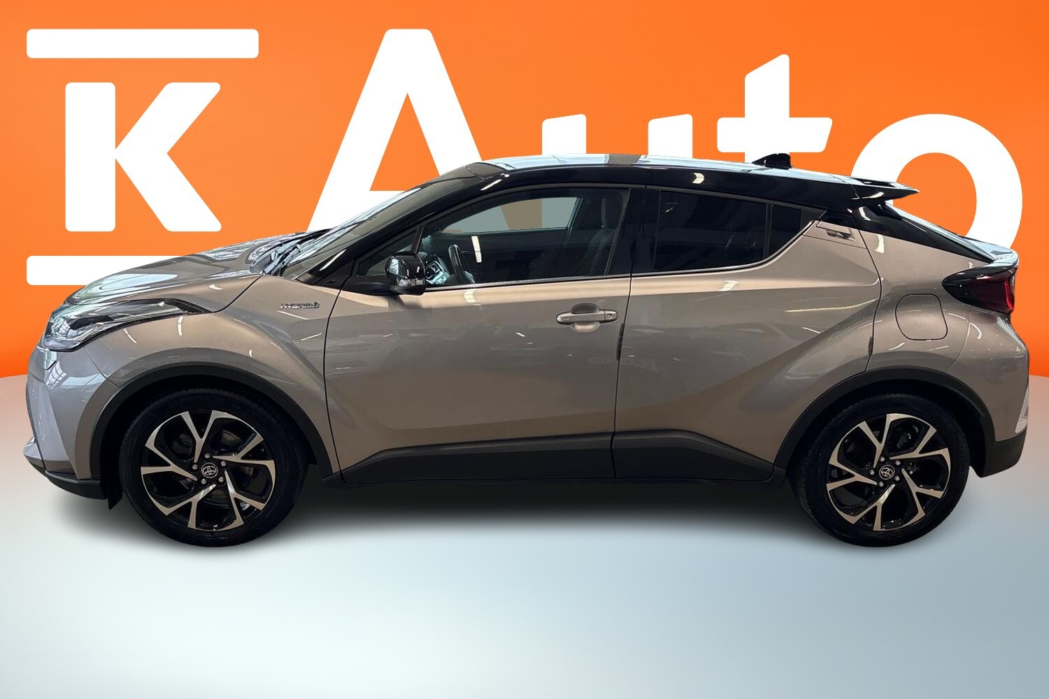 Toyota C-HR vaihtoauto