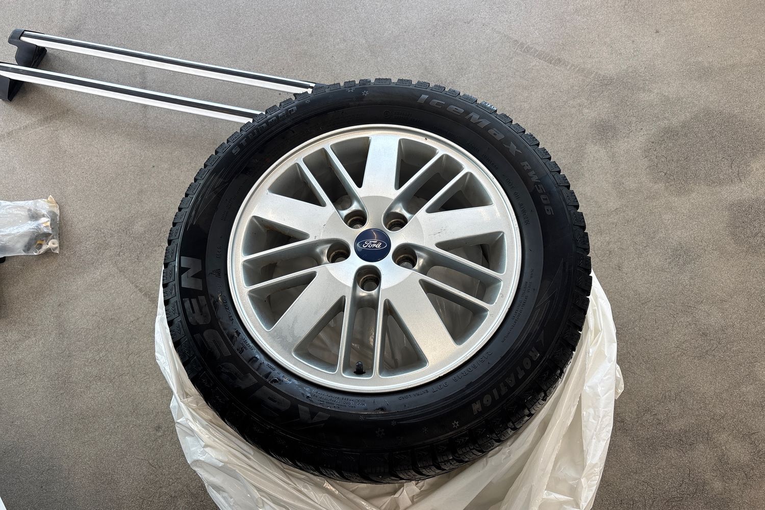 Ford S-MAX vaihtoauto