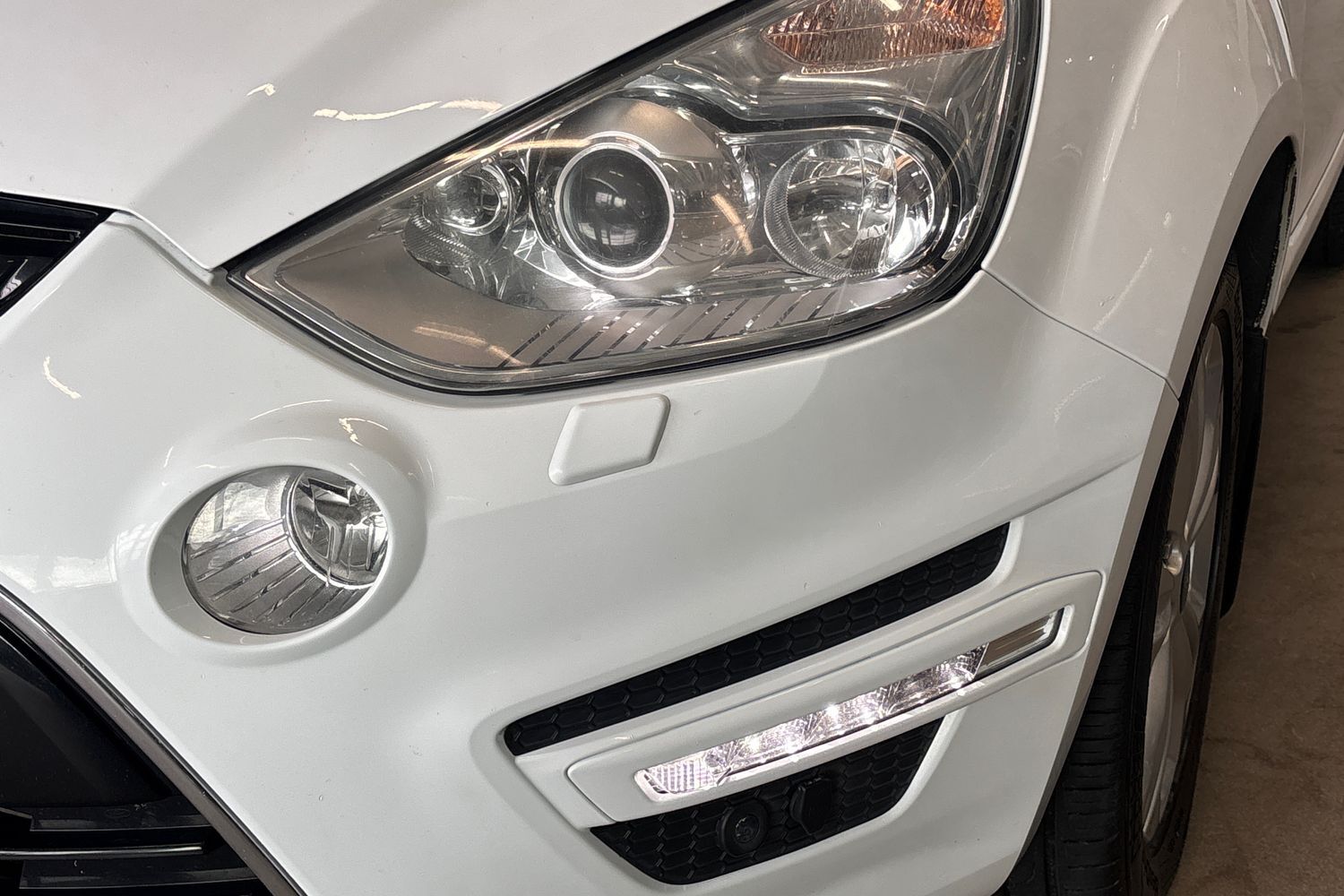 Ford S-MAX vaihtoauto