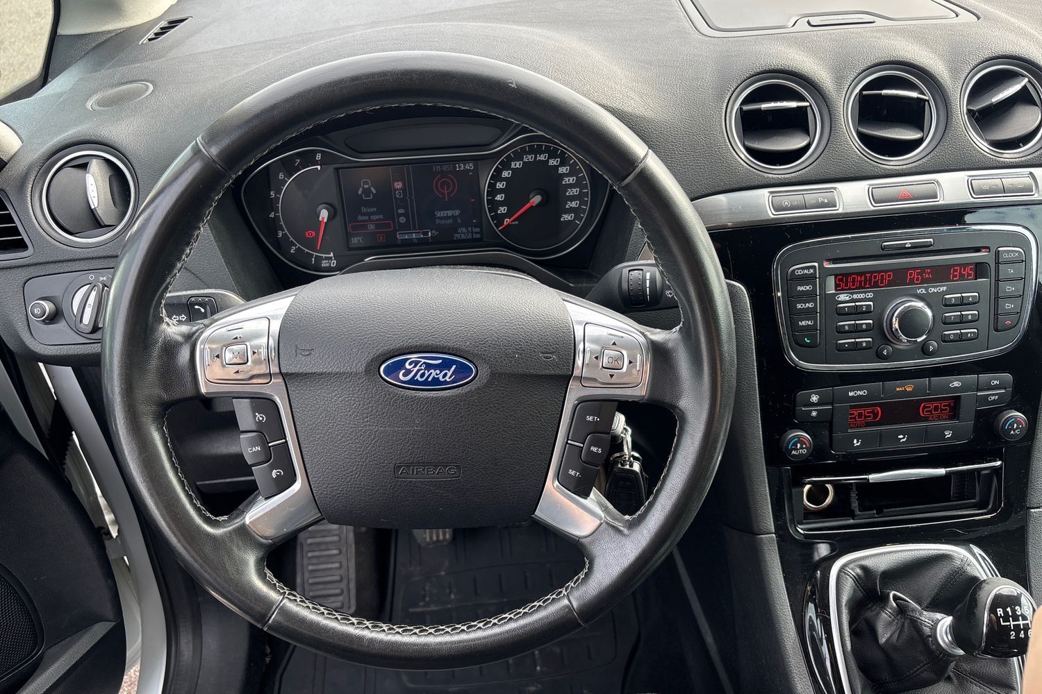 Ford S-MAX vaihtoauto