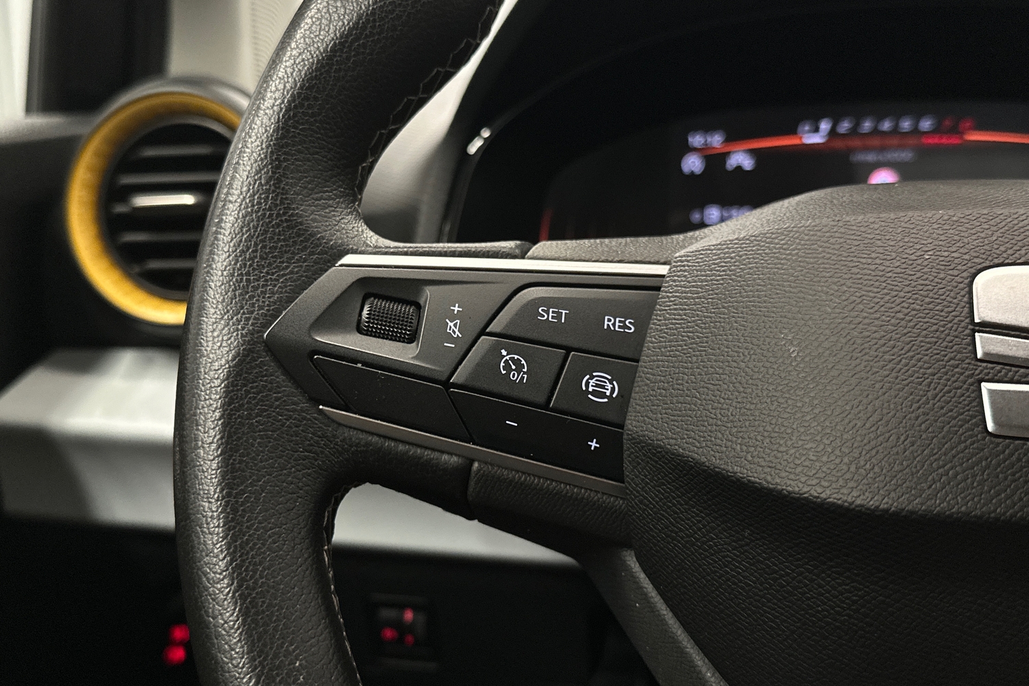 SEAT Arona vaihtoauto