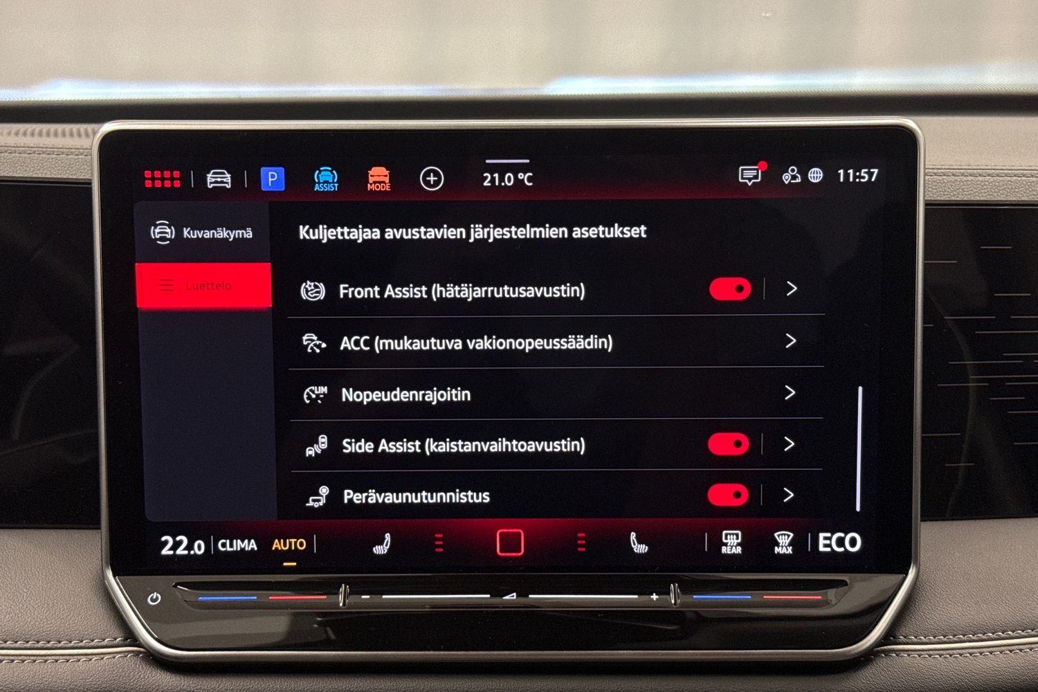 Volkswagen Tiguan vaihtoauto