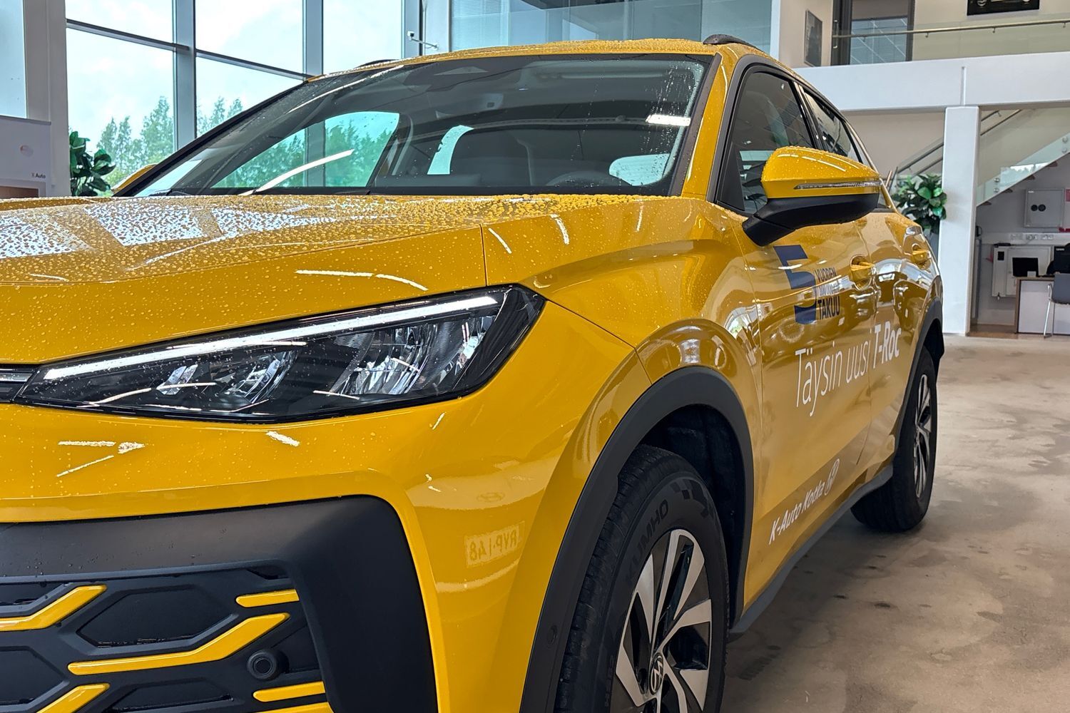 Volkswagen T-Roc vaihtoauto