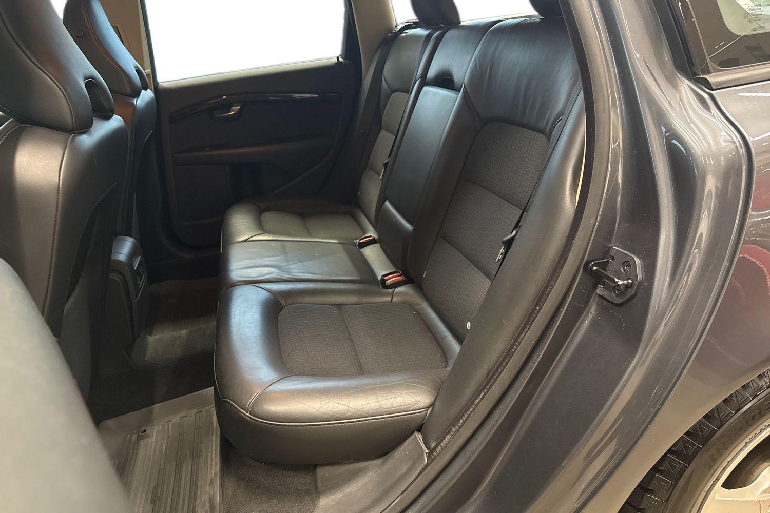 Volvo V70 vaihtoauto