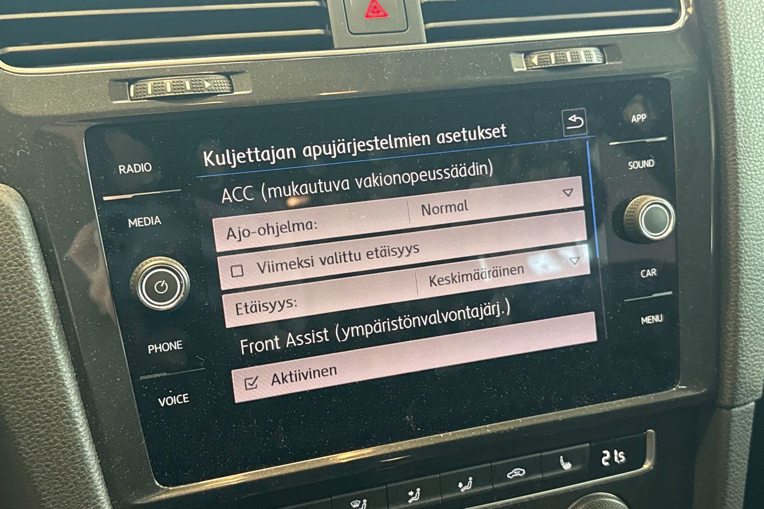 Volkswagen Golf vaihtoauto