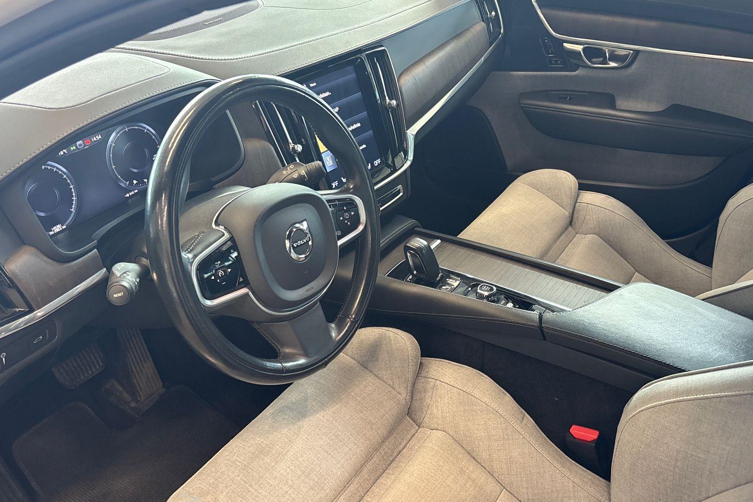 Volvo V90 Cross Country vaihtoauto