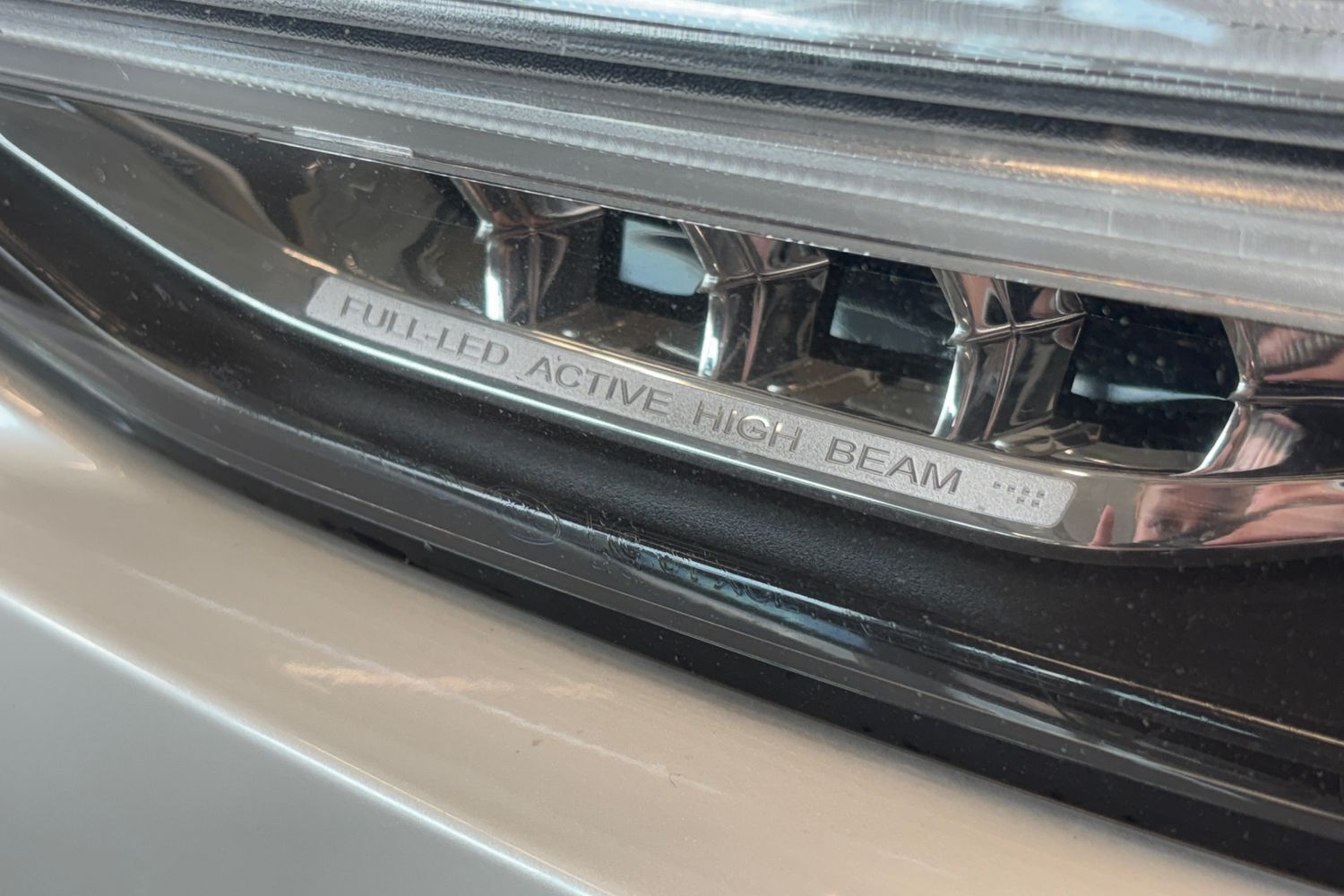 Volvo V90 Cross Country vaihtoauto