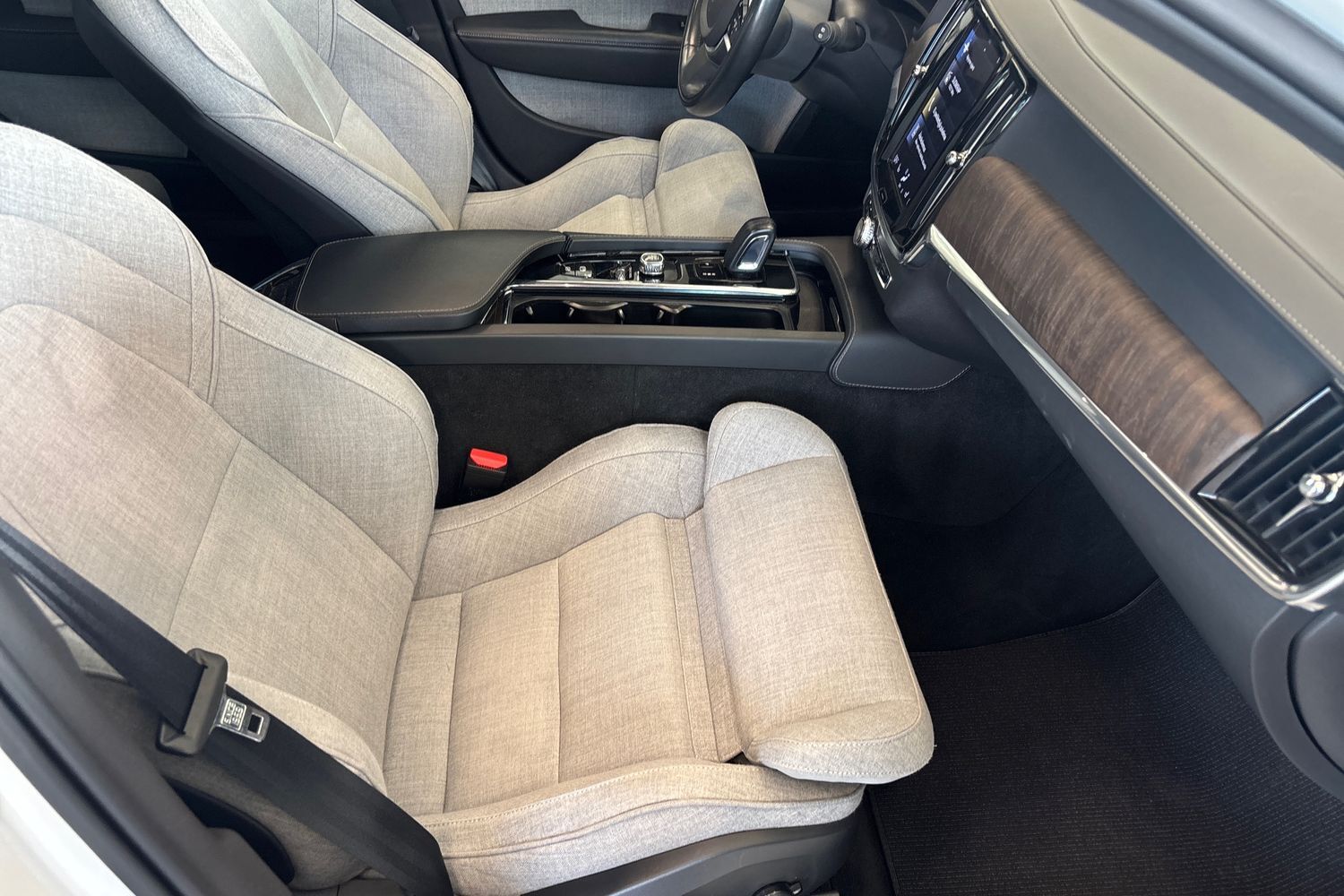 Volvo V90 Cross Country vaihtoauto