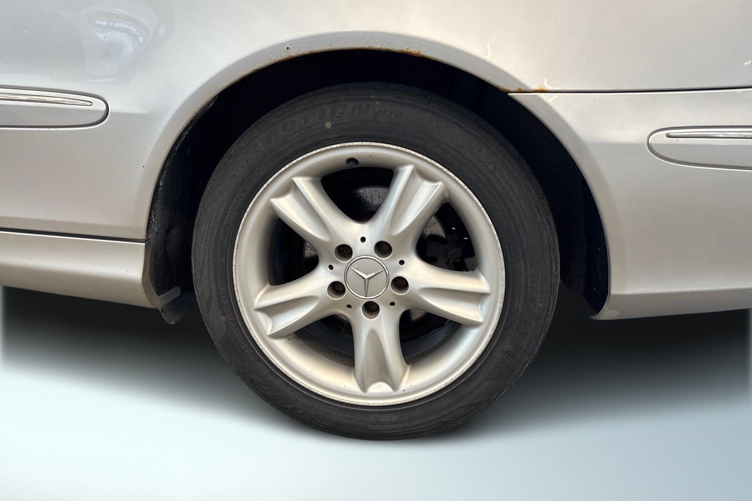 Mercedes-Benz CLK vaihtoauto