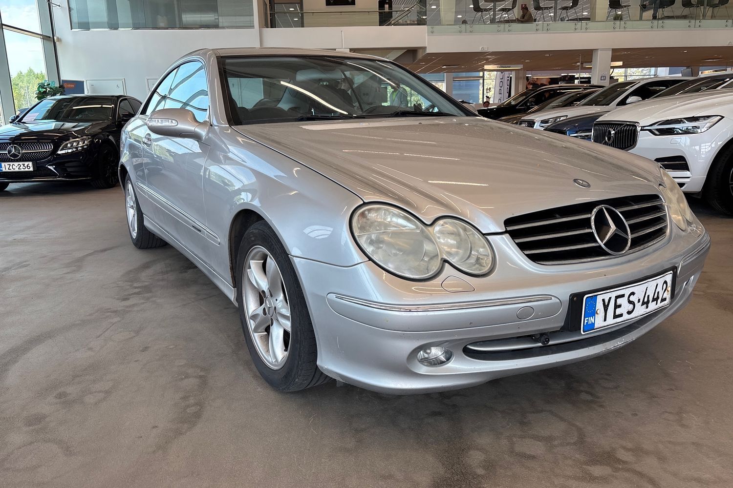Mercedes-Benz CLK vaihtoauto