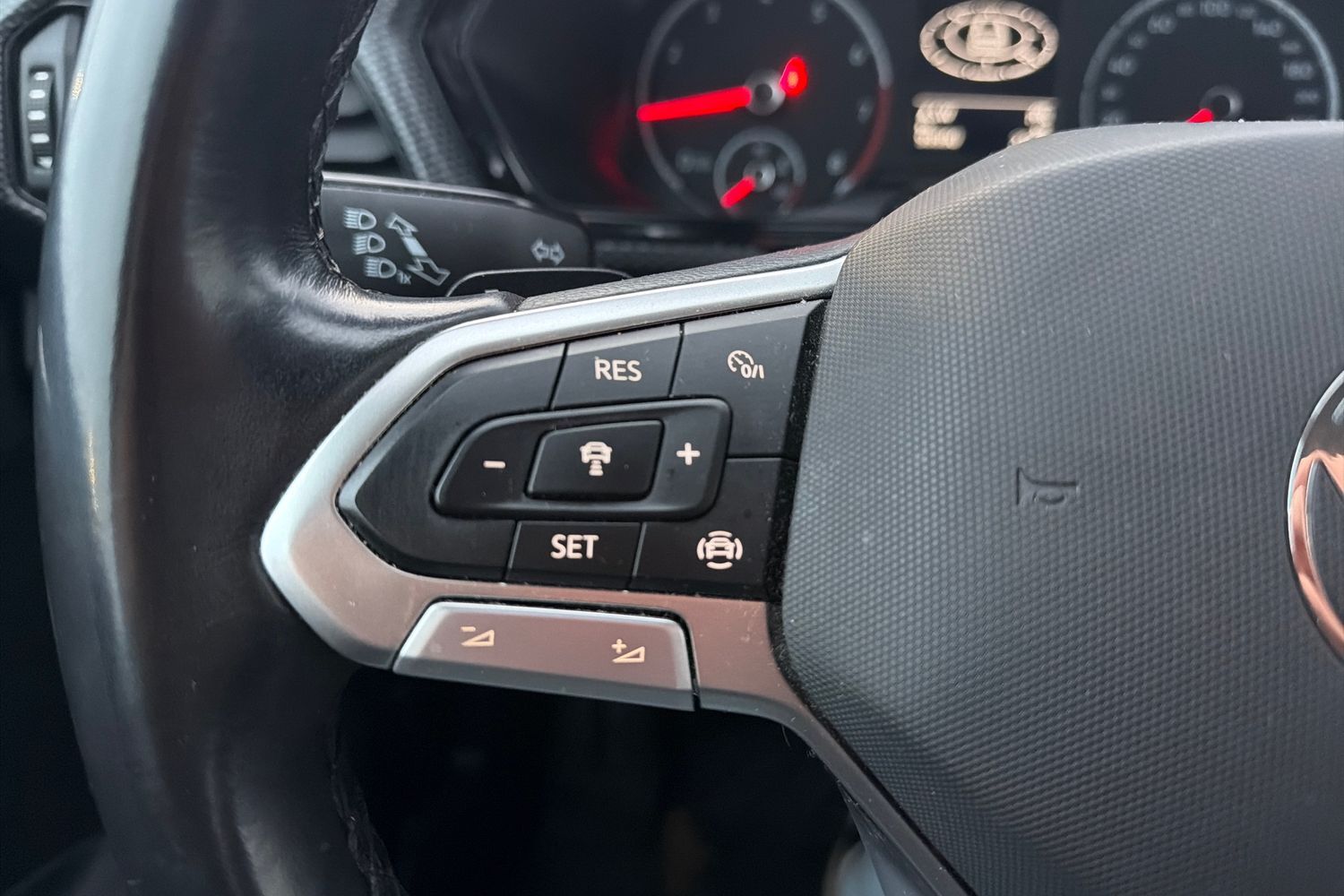 Volkswagen T-Cross vaihtoauto
