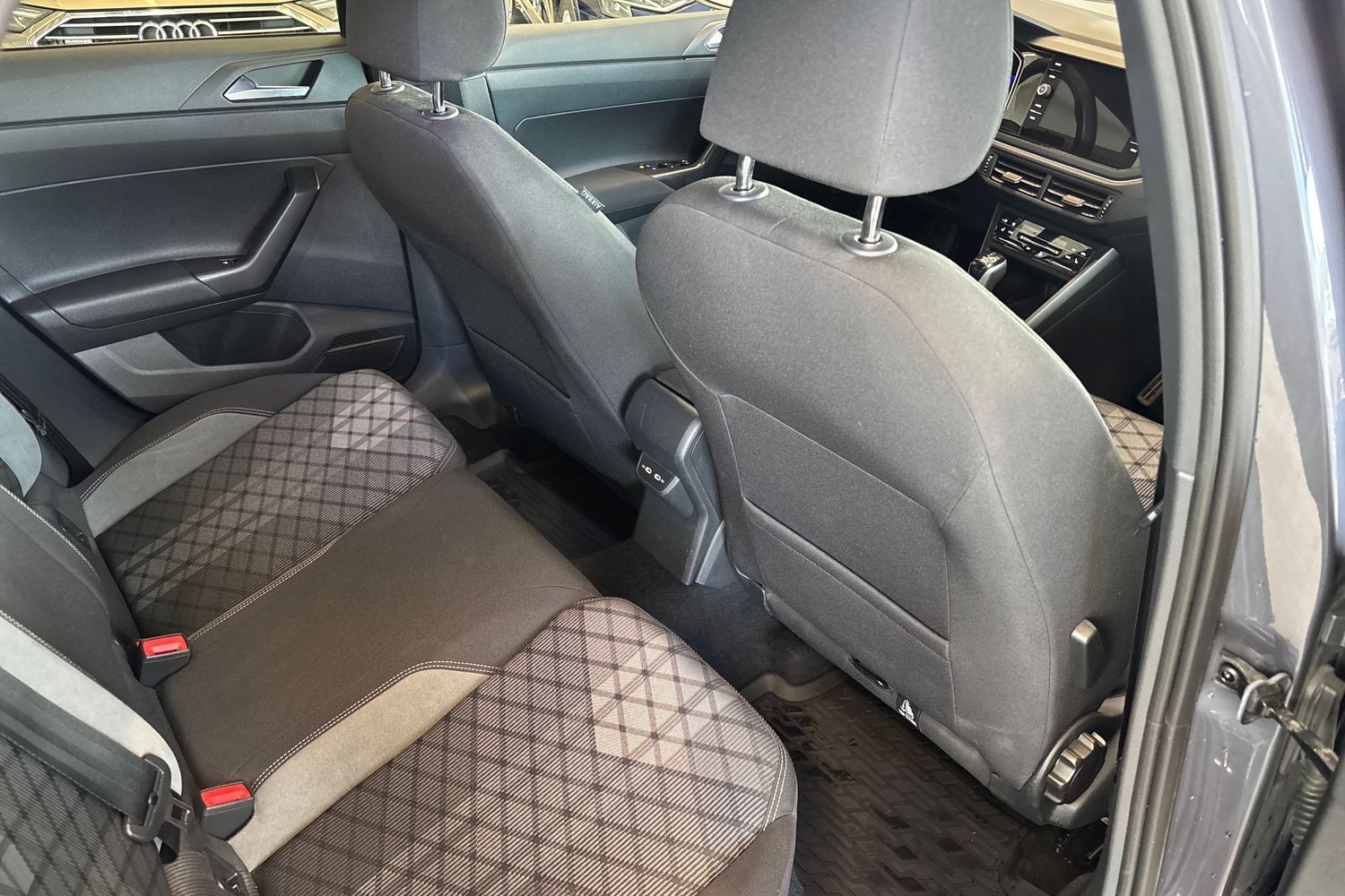 Volkswagen Taigo vaihtoauto