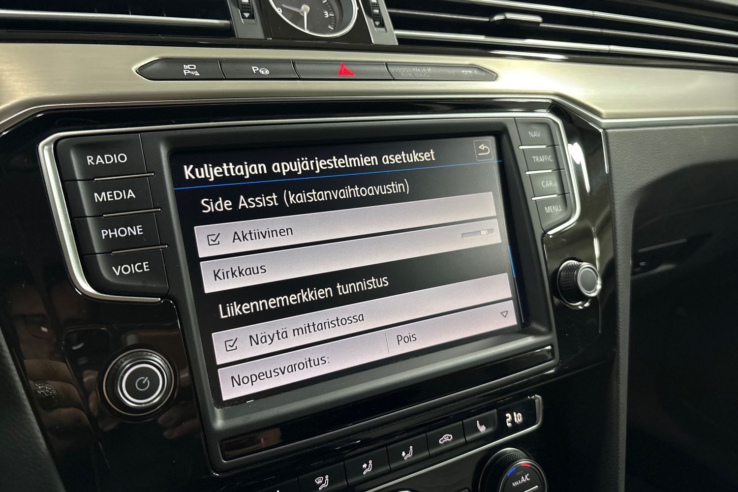 Volkswagen Passat vaihtoauto