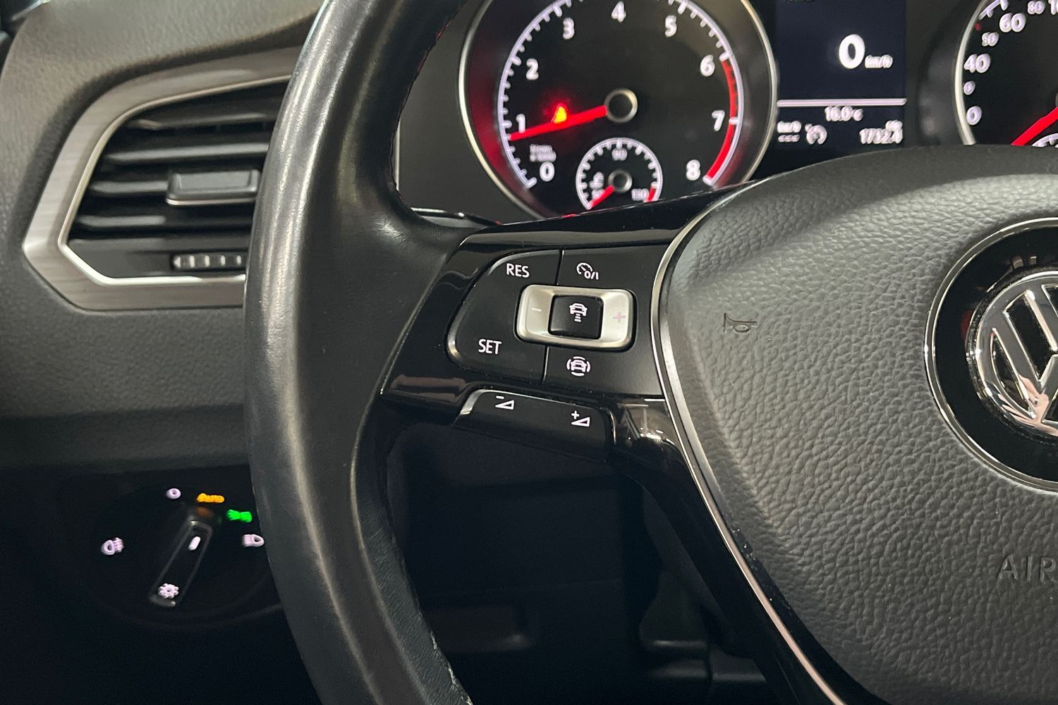 Volkswagen Golf Sportsvan vaihtoauto