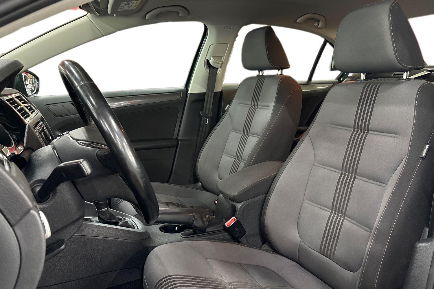 Volkswagen Jetta vaihtoauto