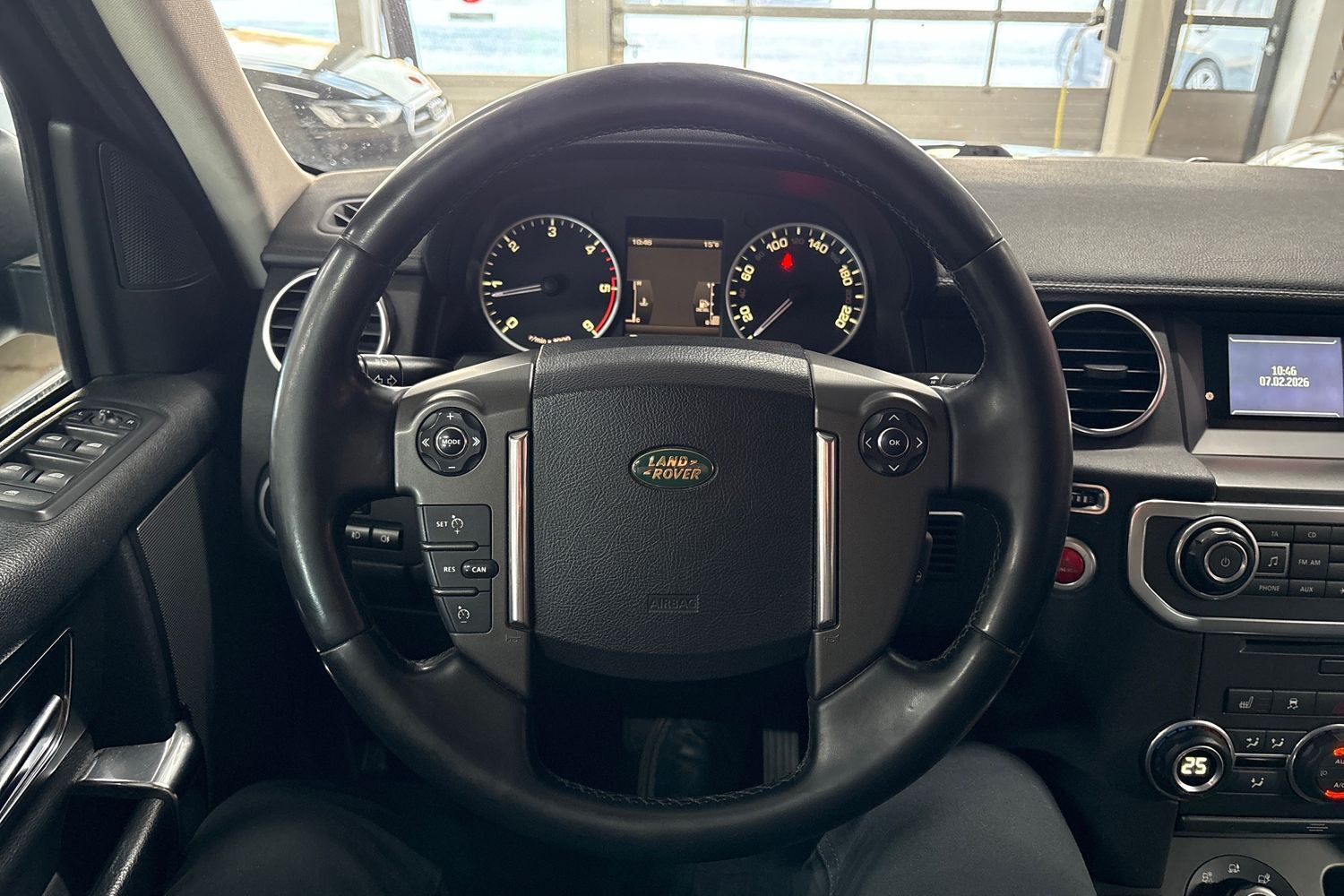 Land Rover Discovery vaihtoauto